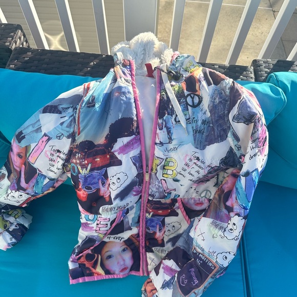 Colorful  Jacket - Picture 3 of 3